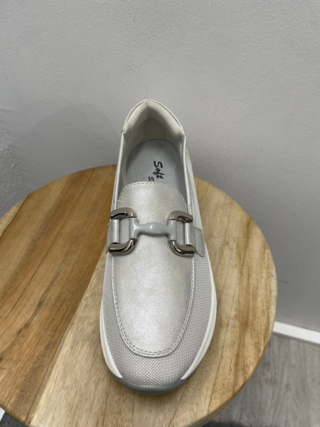 Zapatilla Plata