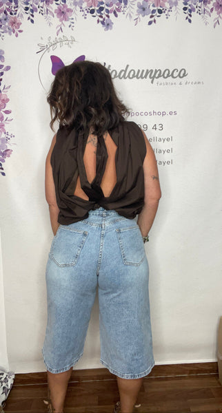 Vaquero Laura