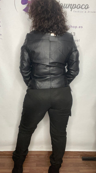 Chaqueta Tina Plus